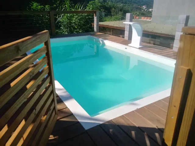 Piscina e área externa da Pousada Makani — foto 6